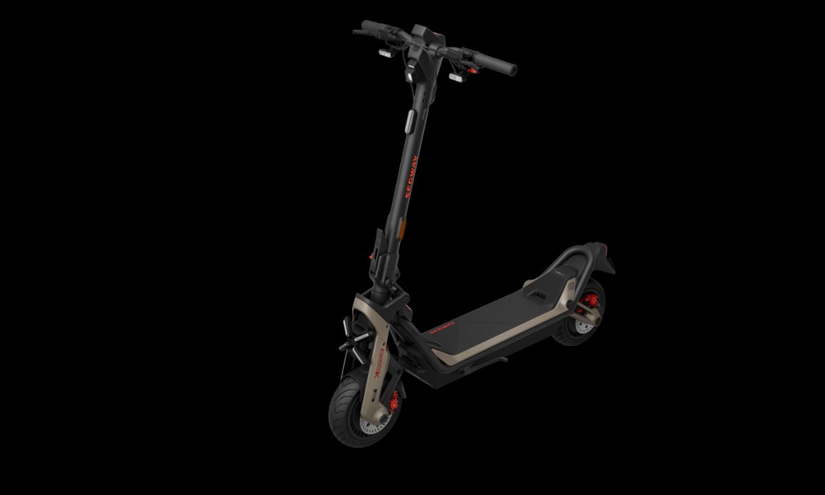 Superscooter GT3 Pro, Electric Scooter, Max 2 x 3500W W, Up to 80 km/h, 11 ", Black and Gold