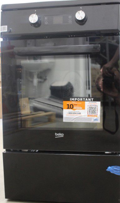 Beko FSM59305BDT Cooker, Induction, A, Width 50 cm, Black, BEKO Cooker, FSM59305BDT, Hob type Induction, Oven type Electric, Black, Width 50 cm, Grilling, DAMAGED PACKAGING AND PAINT AROUND THE DOOR, DENTED CORNERS, DRAWER DOESN'T CLOSE, Depth 60 cm, 60 L