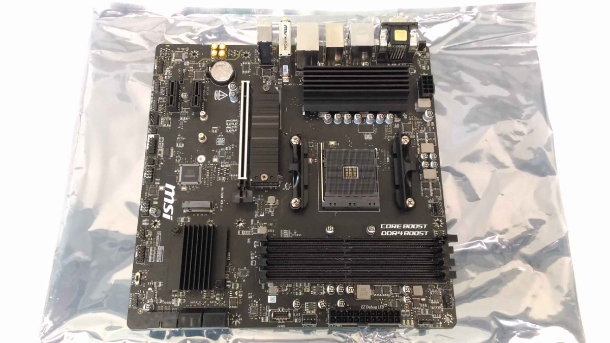 MSI B550M PRO-VDH WIFI, Processor family AMD, Processor socket AM4, DDR4, Memory slots 4, Chipset AMD B, Micro ATX, USED, REFURBISHED, WITHOUT ACCESSORIES, ONLY ANTENNAS AND BACKPANEL INCLUDED