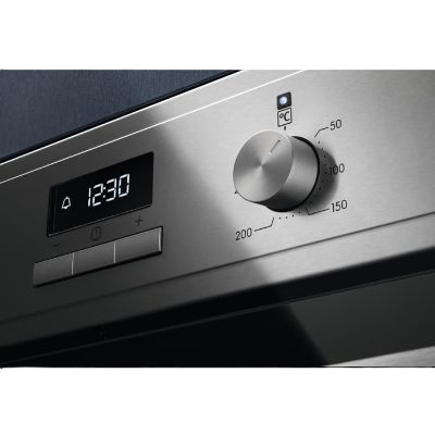 Electrolux cepeškrāsns, iebūv., 65l, tērauda ar pārklājumu pret pirkstu nospiedumiem