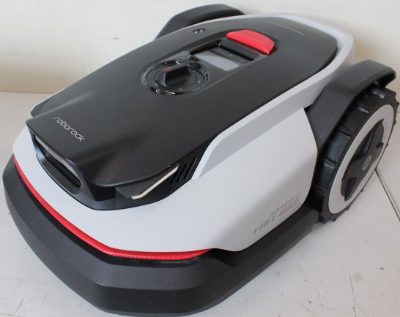 Roborock RockNeo Q110 Mower, 2WD, 1000m², RTK + VSLAM, (Edge Cutting module sold separately), DAMAGED PACKAGING, USED, SCRATCHED, DIRTY