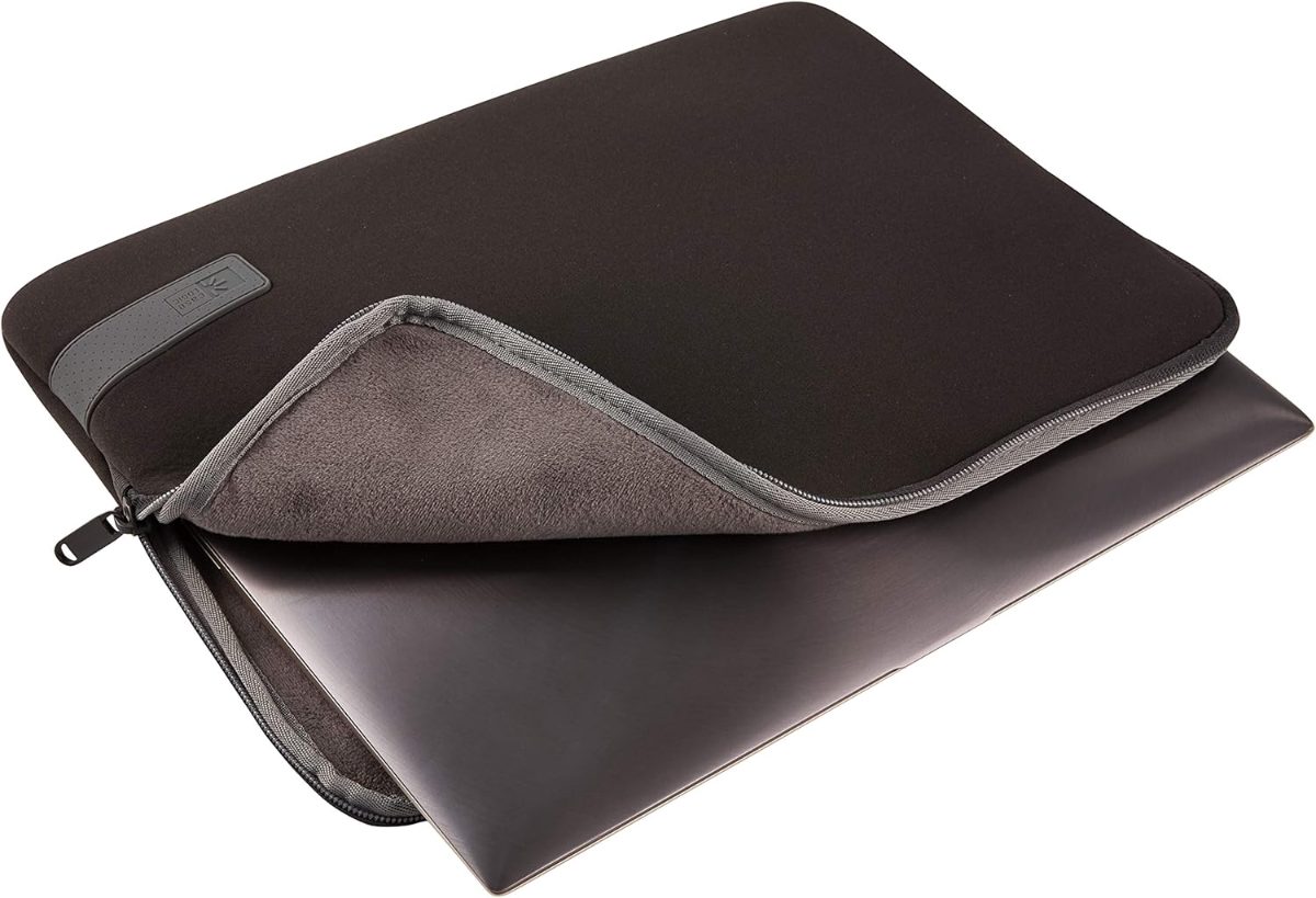 Reflect, Fits up to size 14 ", Laptop sleeve, Black