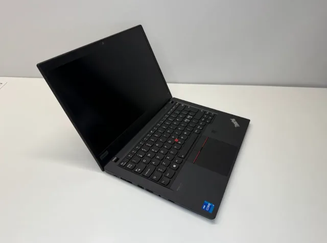 SALE OUT. Lenovo Renewed | Grade A | ThinkPad P14s Gen 2 | 14 " | FHD | i7-1165G7 | 32 GB | SSD | 512 GB | NVIDIA Quadro T500 Mobile | Intel Iris Xe Graphics | 4 GB | Windows 11 Pro | Keyboard language Nordic | 12 month(s)