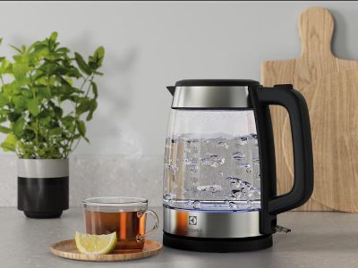 Electrolux elektriskā tējkanna, caurspīdīga