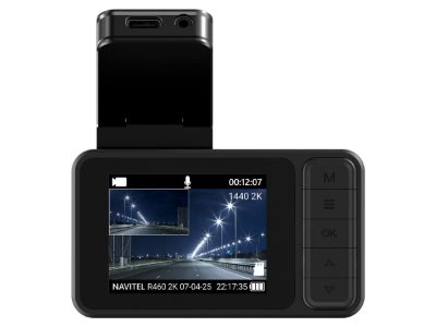 Compact dashcam with 2K video quality, R460 2K