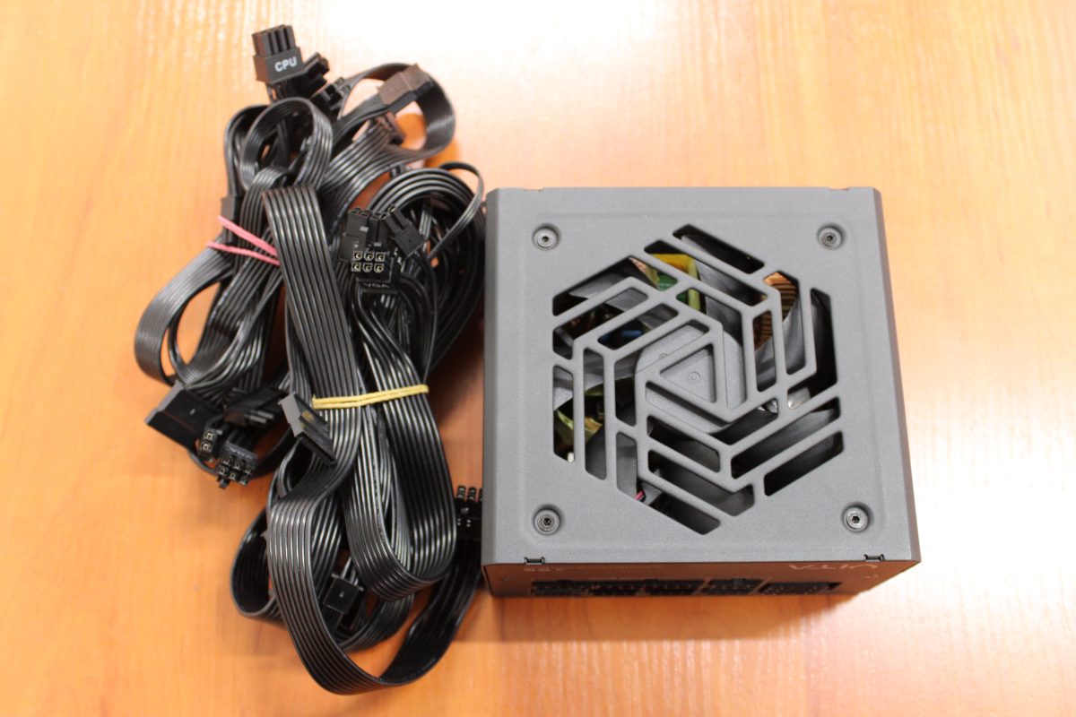 FSP Power Supply, VITA-1000GM, 1000 W, USED, WITHOUT ORIGINAL PACKAGING, MANUAL AND ACCESSORIES