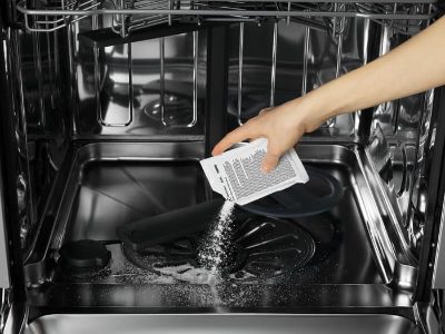 Electrolux Super Clean - attaukotājs trauku mazgājamajām mašīnām, iepakojumā 2 gab.x50g