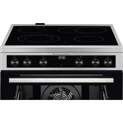 Electrolux elektriskā plīts ar elektrisko cepeškrāsni, 596 mm