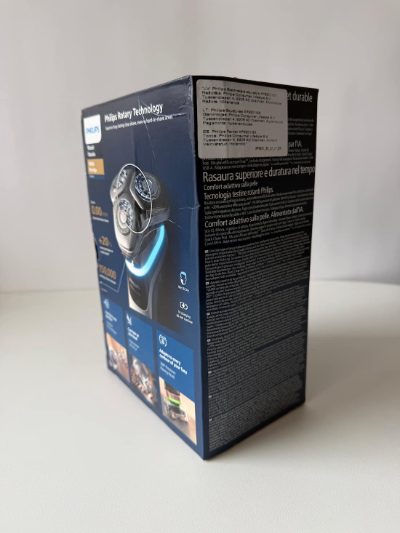 PHILIPS i9000 Prestige Ultra Elektroskuveklis mitrai/sausai skūšanai (lādējams), Mystic Aqua