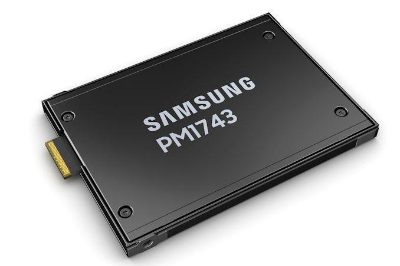 SSD, SAMSUNG, PM1743, 15000 GB, PCI Express, NVMe Yes, Write speed 7100 MB/s, Read speed 14000 MB/s, E3.S, MTBF 2500000 h, MZ3LO15THBLA-00A07